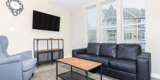 Parker Flats at Old Town Gallery 58