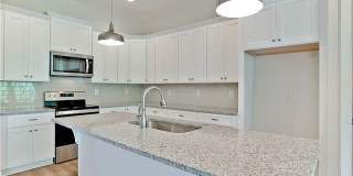 Owen's Crossing Townhome Gallery 8
