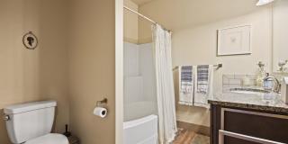 STUNNING 3bd/2ba Custom Home w/3 Car Garage on a Huge Lot! Gallery 19