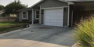 4 Bedroom close to the Village in Meridian 4 Bedroom close to the Village in Meridian Gallery 1