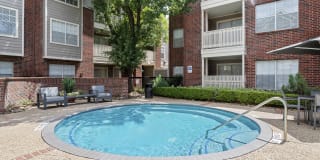 Gables CityWalk Waterford Square Gallery 13