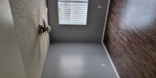 Grand Oaks Gallery 14