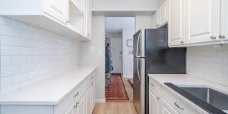 21 Fairview Avenue Gallery 7