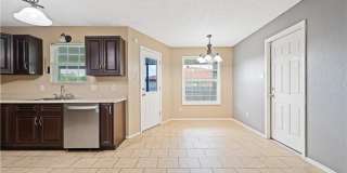 303 Carly Drive Gallery 7