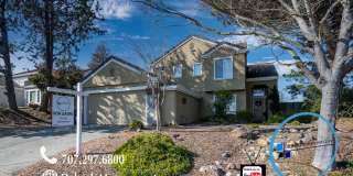 Benicia! Large 3 bd/2 bath Gallery 1