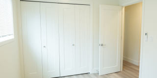 Uptown Lake Oswego Gallery 19