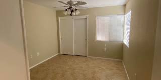 Stylish 2-Bedroom Townhouse in Sun City Summerlin with Resort-Style Amenities Gallery 7