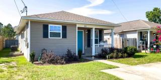 8921 Camshire Cir Gallery 1