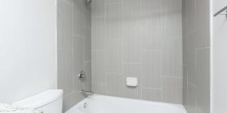 2500 Boca on Federal Gallery 38