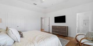 210 S Lake Drive Gallery 20