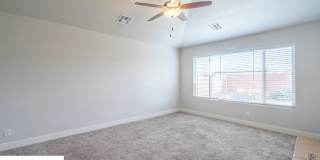 Beautiful 4 Bedroom Home Gallery 47