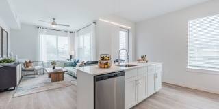 Cove at 47th Gallery 2