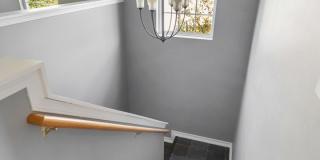 2260 Hudson Circle Gallery 3