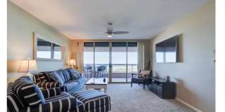Available on May 3rd! Beachfront Condo with Stunning Views & Resort Amenities Gallery 7