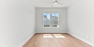 103 Bloomsbury Street Gallery 14