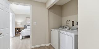 Charming Sarasota Retreat –4-Bedroom/3-Bathroom Modern Pool Home Near Everything! Gallery 22