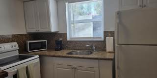 911 N Federal Highway Gallery 8