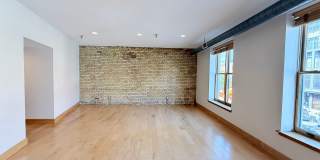 319 Broadway Gallery 22