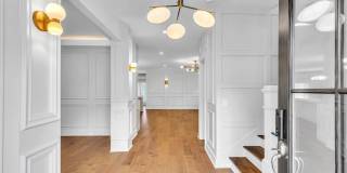 Charming Single Family Home in the Picturesque Bona Bella Subdivision Gallery 3