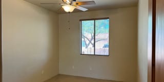 Unique 3Bdm 2Ba home is located in a great central location Gallery 53