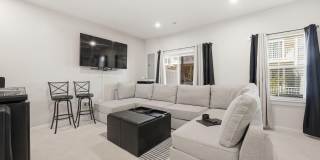 18359 MOSS GARDEN Road Gallery 5