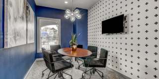 NOAH Apartments Gallery 7