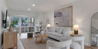 Hidden-Gem Townhouse in WeHo: 2 Bed/2.5 Bath, Private Entrance + Patios, 2 Parking, Norma Triangle Gallery 31