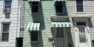3bd 1 bath with fenced in yard! 3bd 1 bath with fenced in yard! Gallery 1