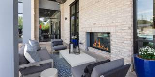 Alta Ivy Gallery 62