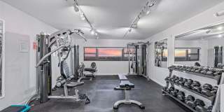 4141 BAYSHORE Boulevard Gallery 28