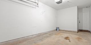 4525 SUPERIOR Square Gallery 24