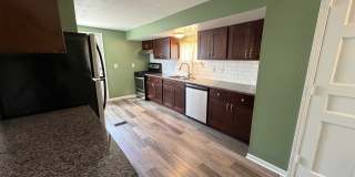 6475 Sandfield Drive Gallery 3
