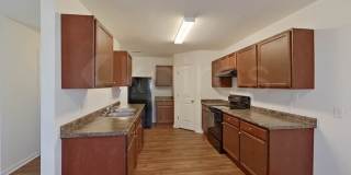 924 Sanford Lane Gallery 8