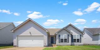 Pet Friendly Three Bedroom! Gallery 1