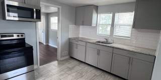 **Move in Ready** 3/2 Single Family home Gallery 16