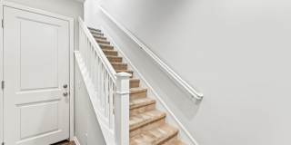 Your Next Home Awaits – Beautiful 3-Bedroom Irvine Townhome Gallery 5