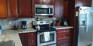 55 SE 14th Street Gallery 5