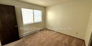 Tanglewood Condominium With Beautiful Bay Views, Fireplace, and Private Deck!! Gallery 11