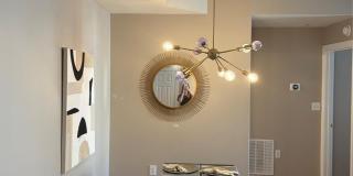 718 W Trade Street Gallery 13