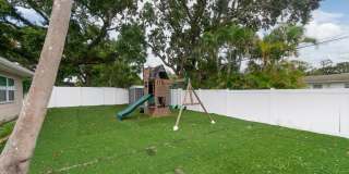 Updated 3-Bedroom in Clearwater. Minutes from Clearwater Beach! Gallery 17