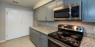Pelican Dock Apartments Gallery 13