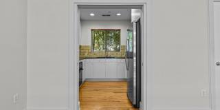 Nestled in the heart of Charlotte’s iconic Myers Park, this sophisticated 10-unit gated condo on Queens Road offers modern elegance & urban convenience Gallery 35