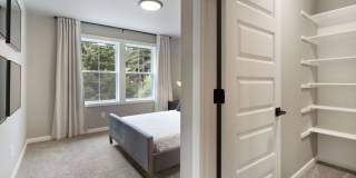Luxury Townhome for Lease at the Courtyards at Hidden Crest - 6817 NE 131st Way Gallery 35