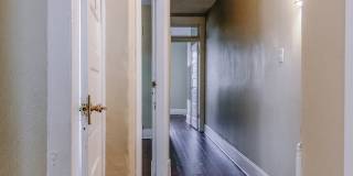 172 E 11th Avenue Gallery 44