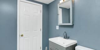 Charming 2 Bedroom Home, close to USC & located on a Large Lot! Gallery 19