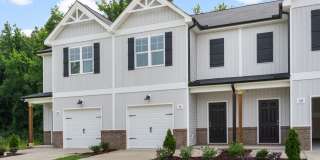 3 Bedroom/2.5 Bath/1 Car Garage Townhome Gallery 8