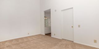 Huntington Lakes Apartments Gallery 14