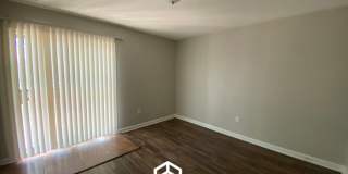 4040 Sandburg Street Gallery 13