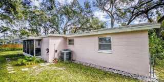 Charming 2-bedroom, 1-bath home Gallery 31