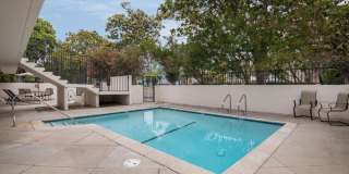 511 San Vicente Boulevard Gallery 9